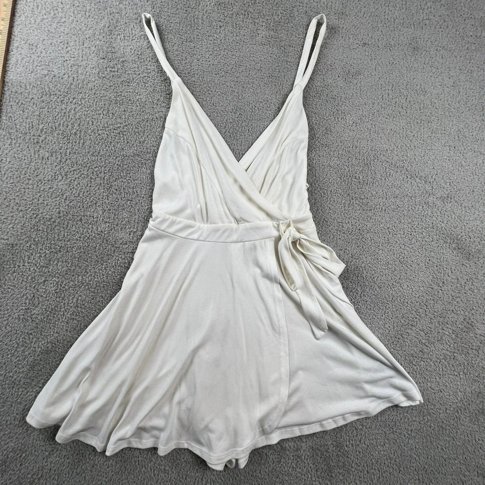 Urban Outfitters Kimchi Blue Y2K Wrap Romper Dress Side Tie Small White - Picture 12 of 12